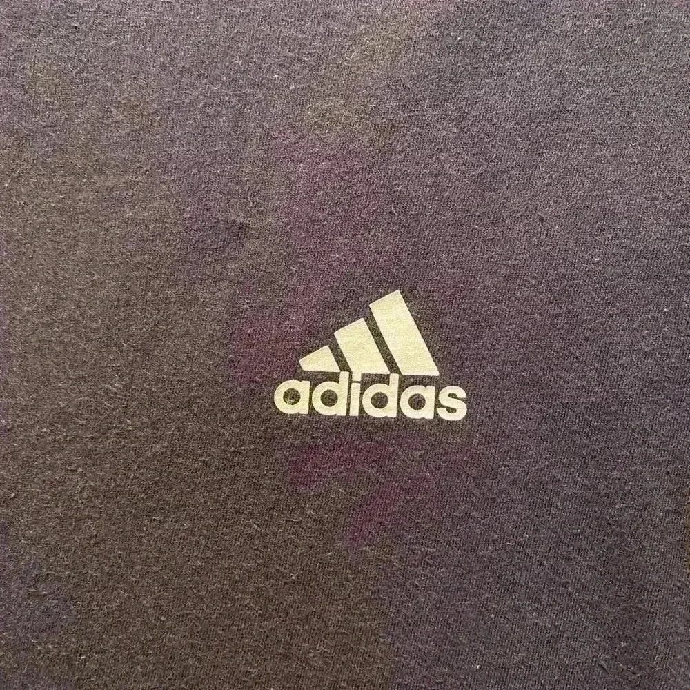 Adidas T-shirt - Picture 3 of 5